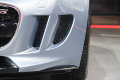 2013款 5.0T 自动 V8 ST3