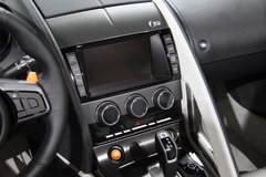 2013款 5.0T 自动 V8 ST3