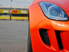 2013款 5.0T 自动 V8 ST3