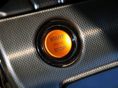 2013款 5.0T 自動 V8 ST3