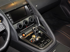 2013款 5.0T 自动 V8 ST3
