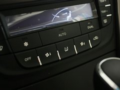 2013款 2.0L 自动 豪华型
