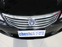 2013款 2.0L 自动 豪华型
