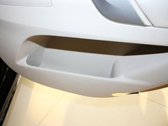 2013款 2.0L 自动 豪华型