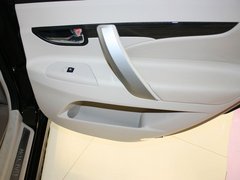 2013款 2.0L 自动 豪华型