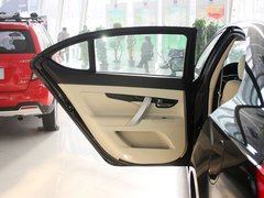 2013款 2.0L 自动 豪华型