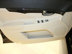 2013款 2.0L 自动 豪华型