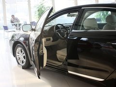 2013款 2.0L 自动 豪华型