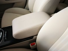 2013款 2.0L 自动 豪华型