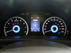 2013款 2.0L 自动 豪华型