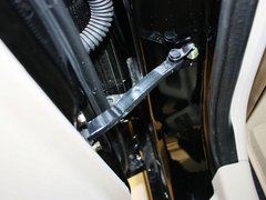 2013款 2.0L 自动 豪华型