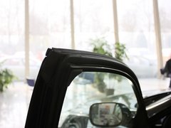 2013款 2.0L 自动 豪华型
