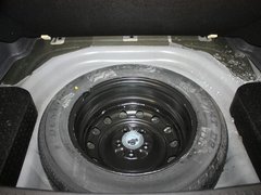 2013款 2.0L 自动 豪华型