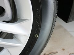 2013款 2.0L 自动 豪华型