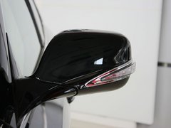 2013款 2.0L 自动 豪华型