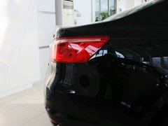 2013款 2.0L 自动 豪华型