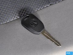2013款 1.0L 手动 乐业型