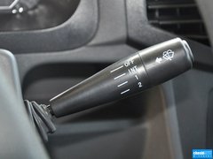 2013款 1.0L 手动 乐业型