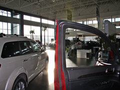 2013款 3.6L 自动 舒适版 5座