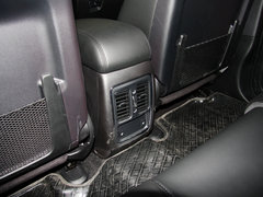 2013款 3.6L 自动 舒适版 5座