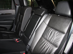 2013款 3.6L 自动 舒适版 5座