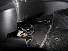 2013款 3.6L 自动 舒适版 5座