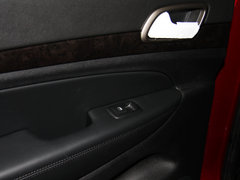 2013款 3.6L 自动 舒适版 5座