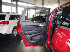 2013款 3.6L 自动 舒适版 5座