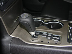 2013款 3.6L 自动 舒适版 5座