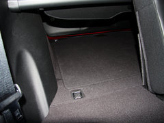 2013款 3.6L 自动 舒适版 5座