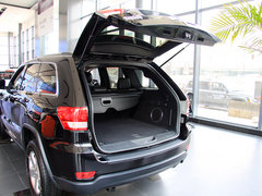 2013款 3.6L 自动 舒适版 5座