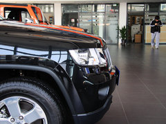 2013款 3.6L 自动 舒适版 5座