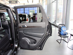 2013款 3.6L 自动 舒适版 5座