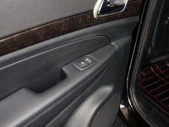 2013款 3.6L 自动 舒适版 5座