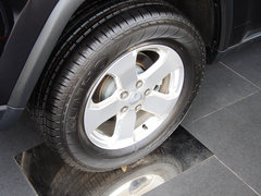 2013款 3.6L 自动 舒适版 5座