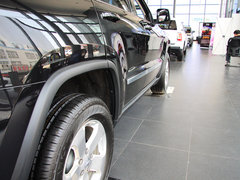 2013款 3.6L 自动 舒适版 5座