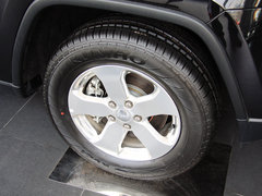 2013款 3.6L 自动 舒适版 5座