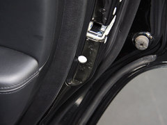 2013款 3.6L 自动 舒适版 5座