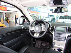 2013款 3.6L 自动 舒适版 5座