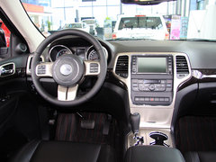 2013款 3.6L 自动 舒适版 5座