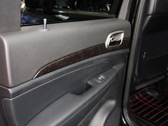 2013款 3.6L 自动 舒适版 5座
