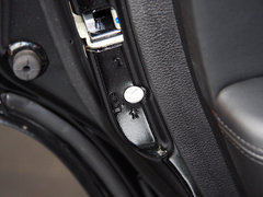 2013款 3.6L 自动 舒适版 5座