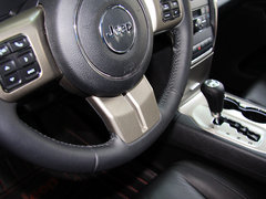 2013款 3.6L 自动 舒适版 5座