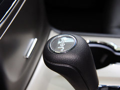 2013款 3.6L 自动 舒适版 5座