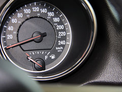 2013款 3.6L 自动 舒适版 5座