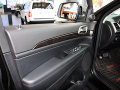 2013款 3.6L 自动 舒适版 5座