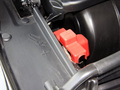 2013款 3.6L 自动 舒适版 5座