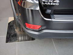 2013款 3.6L 自动 舒适版 5座