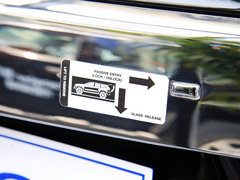 2013款 3.6L 自动 舒适版 5座