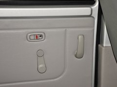2013款 1.0L 手动 兴业型